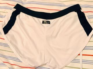 Short deportivo VANG JANG blanco