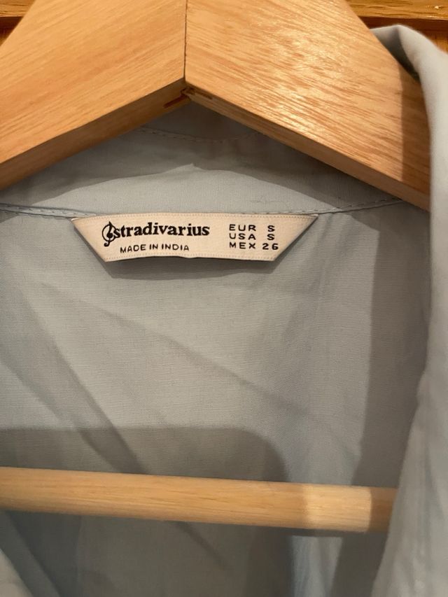 Camisa azul oversize