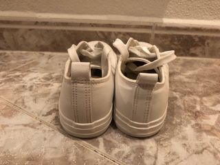Zapatillas blancas