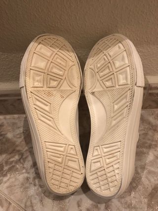 Zapatillas blancas