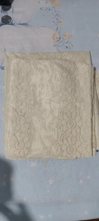 Coppia tende antiche beige ricamo fiori