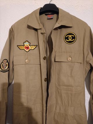 Mono de vuelo militar beige