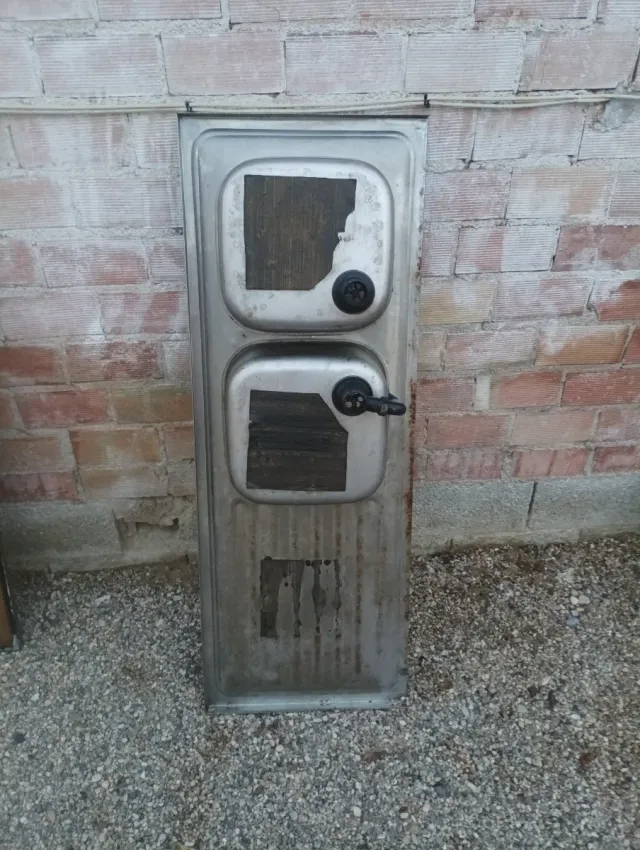 Fregadero doble seno con escurridor