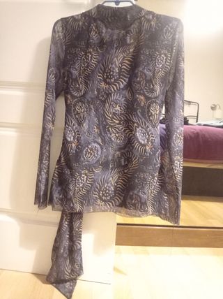 Blusa de Zara estampada.
