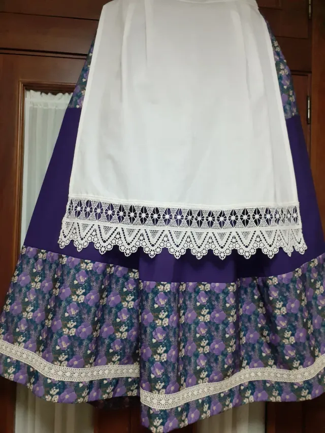 Zagalejo huertana morado y blanco