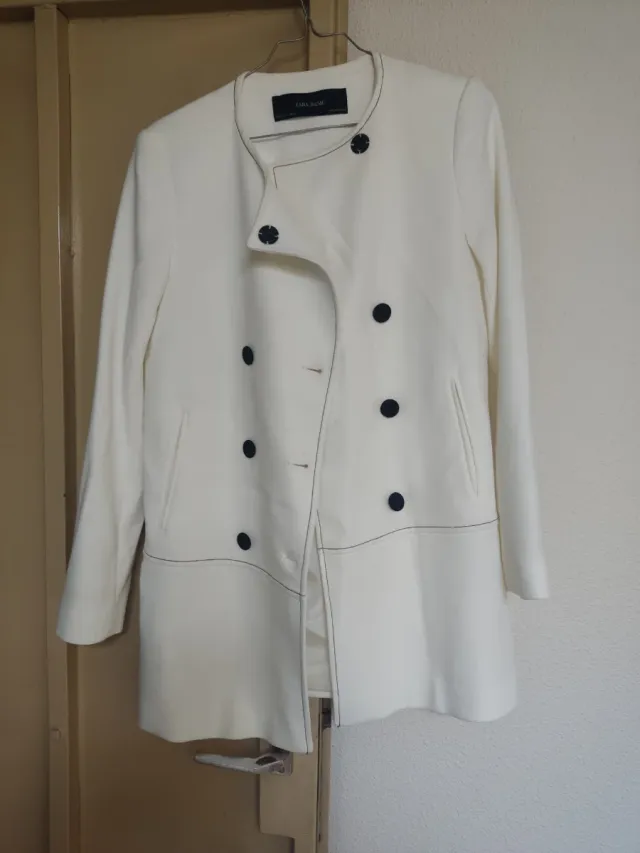 Abrigo/Chaqueta Zara Blanco