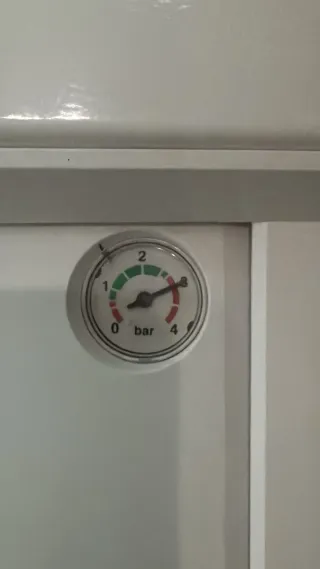 Tecnico//Reparación calderas calentadores termos