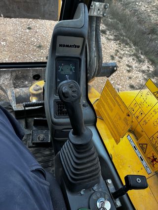 Excavadora Komatsu PC 80 MR 3