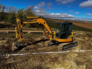 Excavadora Komatsu PC 80 MR 3