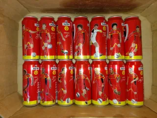 Lattine Jupiler vuote con giocatori Belgio