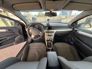 Opel Astra 2008