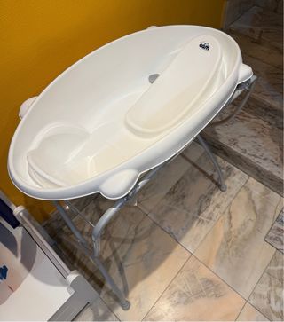 Bañera bebé con patas plegables