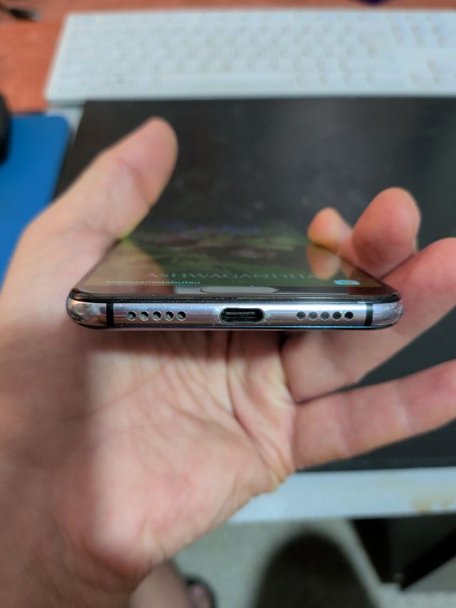 Huawei P20 Pro en perfecto estado.