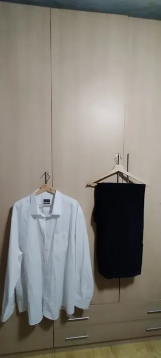 Camisa Blanca 5XL y Pantalón chino Pana Azul T64