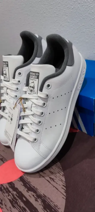Adidas Stan Smith Blancas y Grises