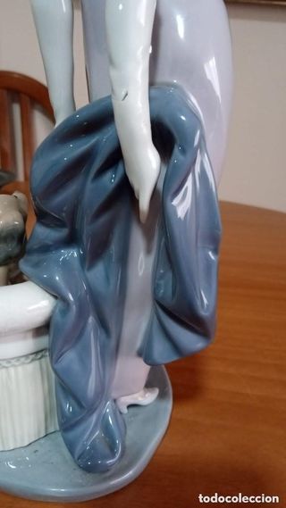 Lladro Figura Porcelana Mujer Años 20