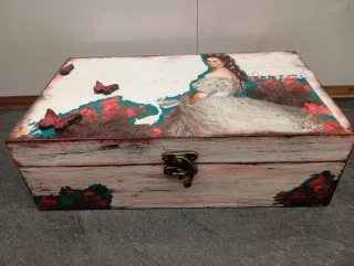 Caja madera Sisi Emperatriz hecha a mano
