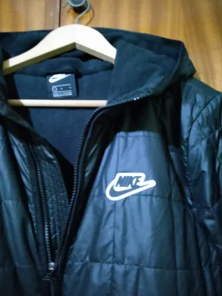 Chaqueta Nike acolchada hombre