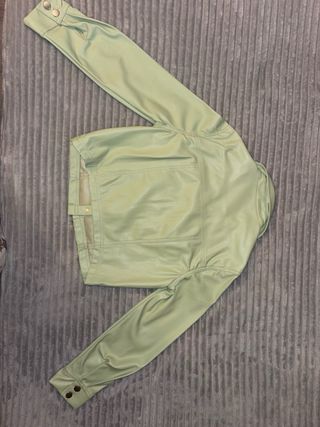 Chaqueta Bershka verde Talla S