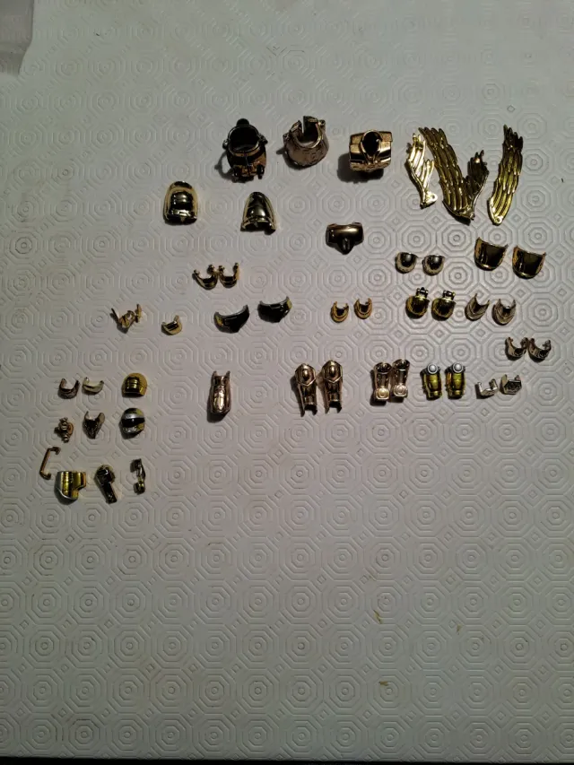 Accesorios Armaduras Caballeros del Zodiaco