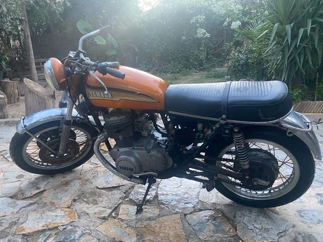 Yamaha TX750 DOHC 750cc