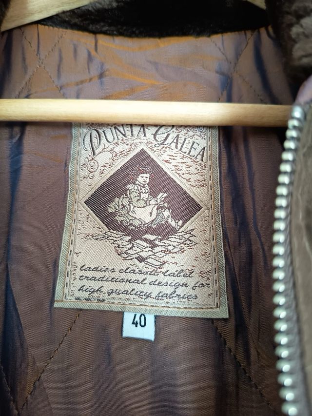 Parka Punta Galea Talla 40 Marrón