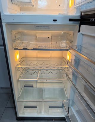 NEVERA 2 PUERTAS BOSCH NO FROST EN INOX 70CM