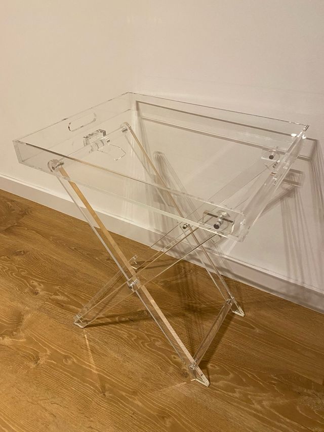 Mesita plegable Zara Home.