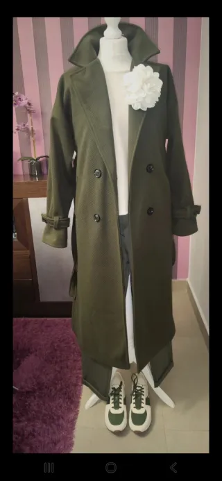 Abrigo paño viscosa verde militar