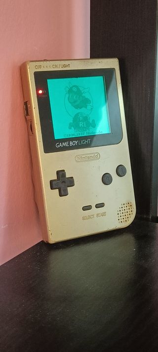 Nintendo Game Boy Light Dorada