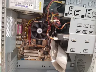 PC Windows 98 Pentium 4