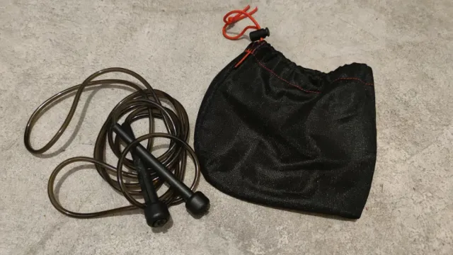 Pack Guantes Entrenamiento + Comba