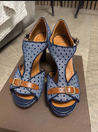 Sandalias Chie Mihara Tacon Azul/Marrón (1 uso)
