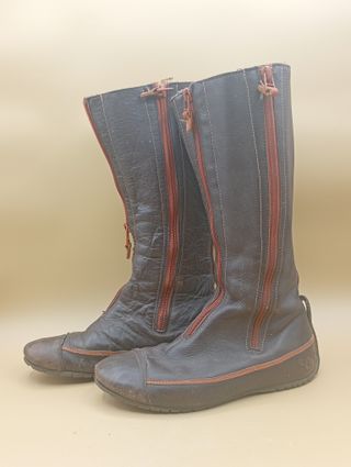 Botas de cuero con cremallera