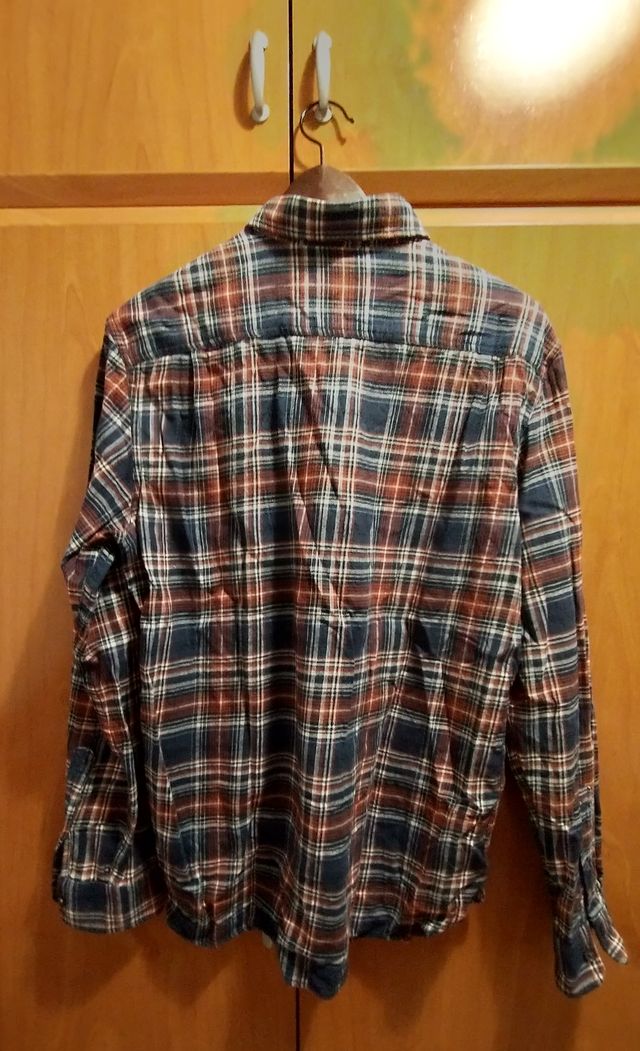 Camisa de franela a cuadros CyA talla M