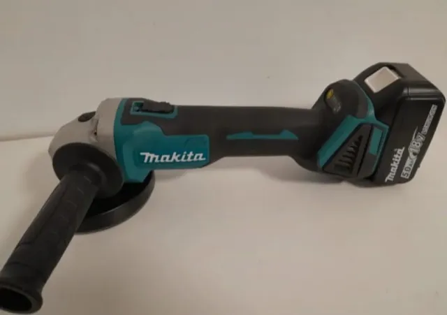 Amoladora Makita 18V 5.0Ah