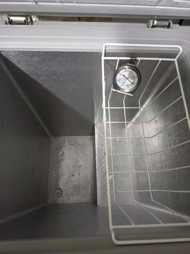 Arcón Congelador EAS ELECTRIC 100L