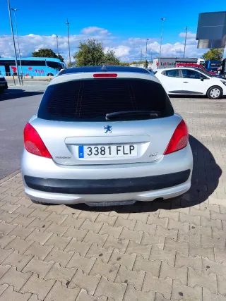 Peugeot 207 2007