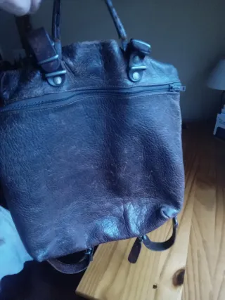 Mochila de piel marrón