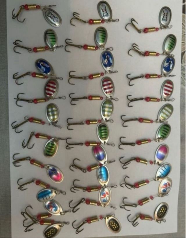 Lote 30 Cucharillas Pesca black bass, trucha barbo