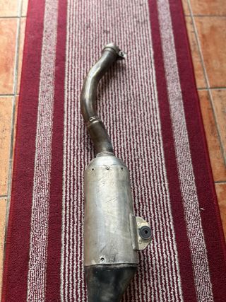 Escape Yamaha YZF 250 2008