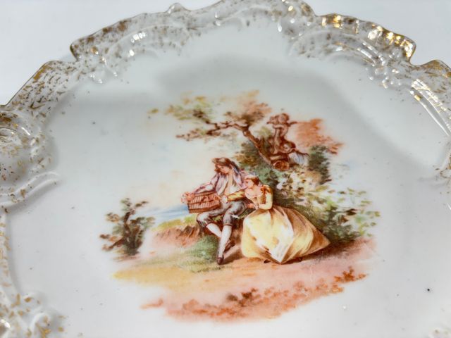 Plato Fuente Porcelana Estilo Isabelino Dorado