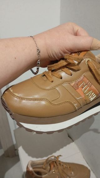 Scarpe donna marroni e oro