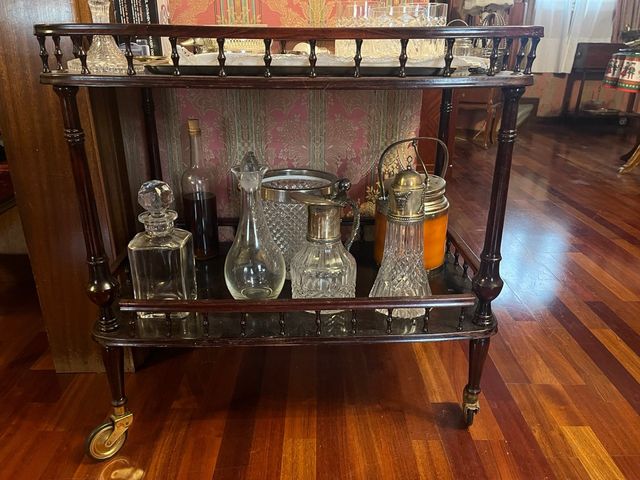 Carrito camarera madera