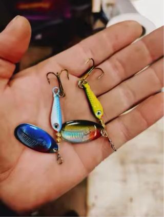 pez Cucharillas de pesca para black bass y truchas