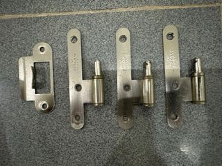 Puerta lacada blanca con cristales