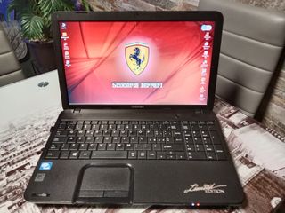 Portátil Toshiba Satellite Negro