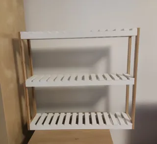 Mueble y grifo baño