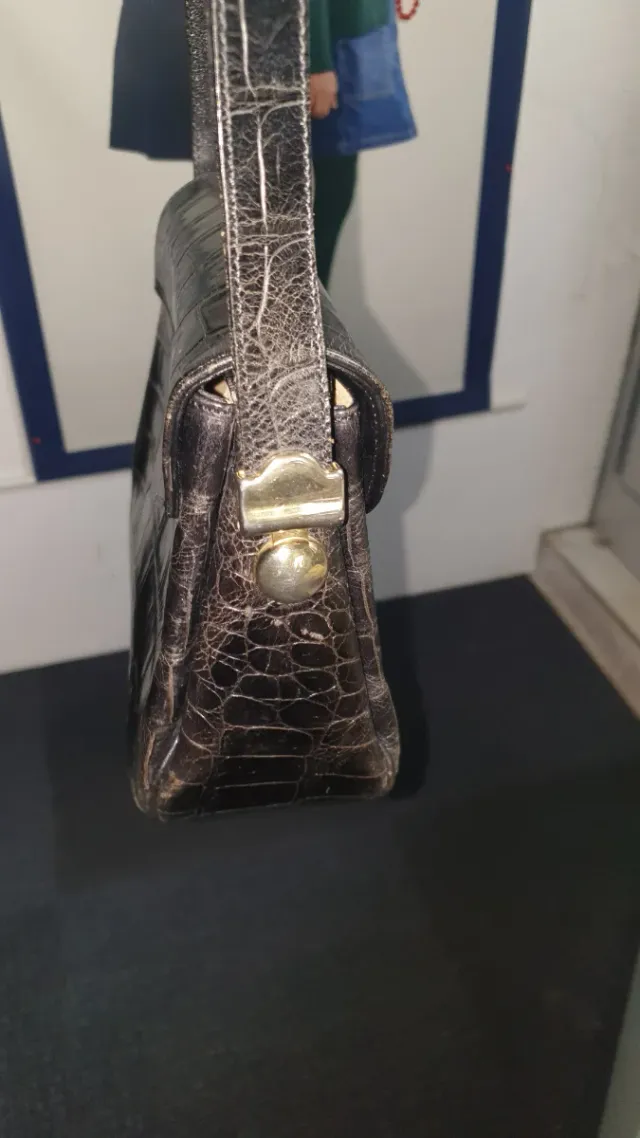 8 Malas senhora ,3,50€ cada ou 28€ conjunto,