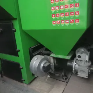 Caldera pellets y orujo